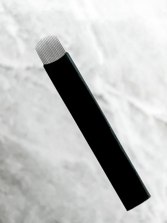 18 nano microblading blade with ultra-fine 0.15mm needles for soft natural eyebrow hairstrokes