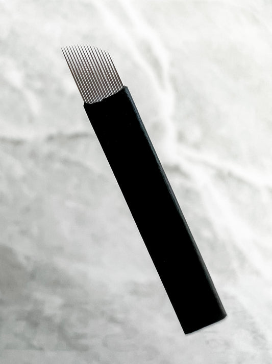 curved flat microblading blade with slant needle configuration for smooth eyebrow hairstroke tattooing